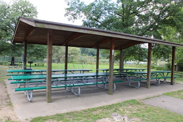 SL Lakeside Picnic Shelter